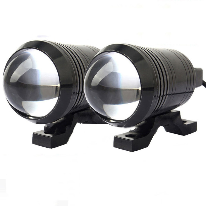 Something is. Waterproof flashlights that can penetrate through fog will not Waterproof flashlights that can penetrate through fog